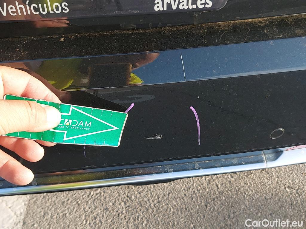 KIA  Cee'd KIA Ceed Tourer / 2021 / 5P / familiar Tourer 1.5 MHEV 103kW(140CV) GT Line DCT #6