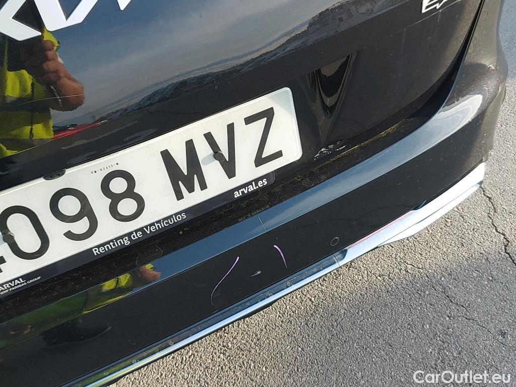 KIA  Cee'd KIA Ceed Tourer / 2021 / 5P / familiar Tourer 1.5 MHEV 103kW(140CV) GT Line DCT #5