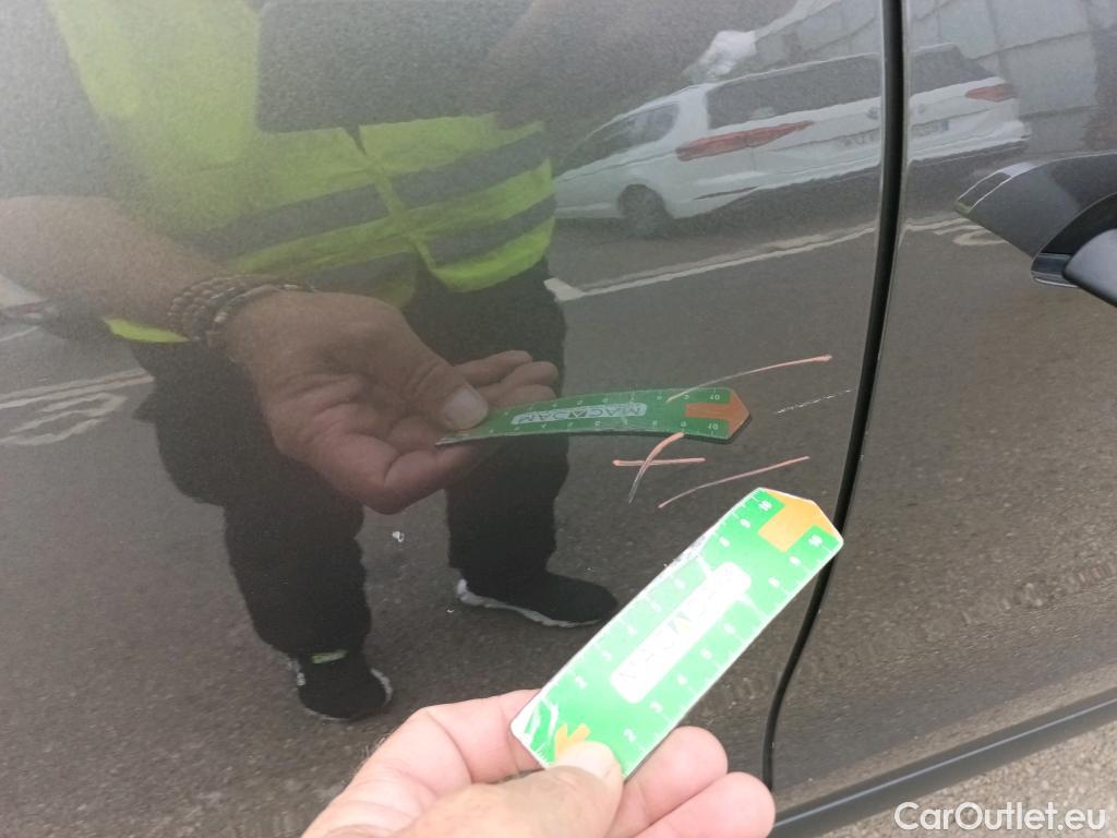 Citroen  DS3 DS DS 3 Crossback / 2018 / 5P / todoterreno PureTech 73 kW Manual SO CHIC #24