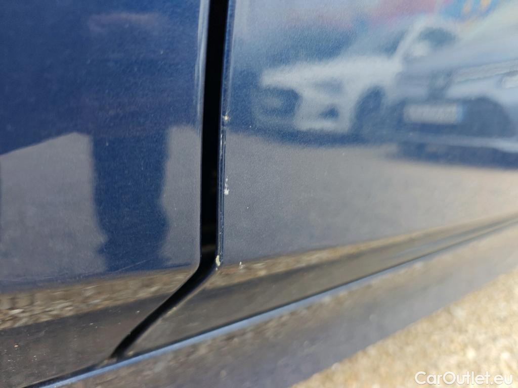  Land Rover  Discovery BMW Serie 3 / 2019 / 5P / familiar 320d Auto.Touring #17