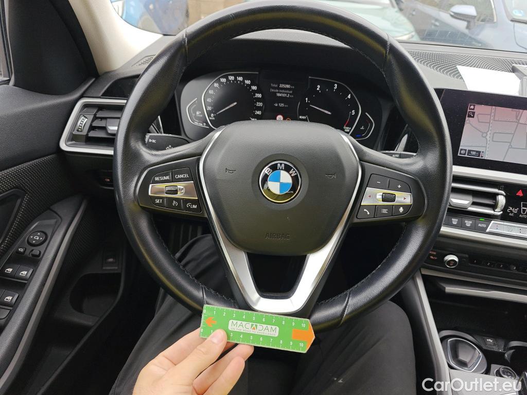  Land Rover  Discovery BMW Serie 3 / 2019 / 5P / familiar 320d Auto.Touring #32