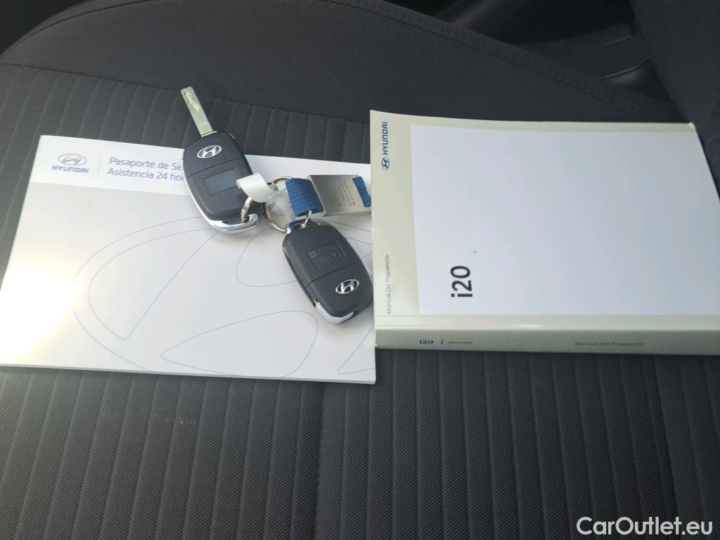  Hyundai  i20 HYUNDAI  / 2020 / 5P / berlina con portón 1.0 TGDI 74kW (100CV) 48V Klass #14