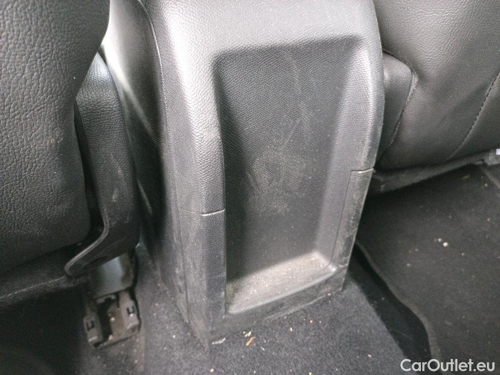 Citroen  DS3 DS DS 3 Crossback / 2018 / 5P / todoterreno PureTech 73 kW Manual SO CHIC #5