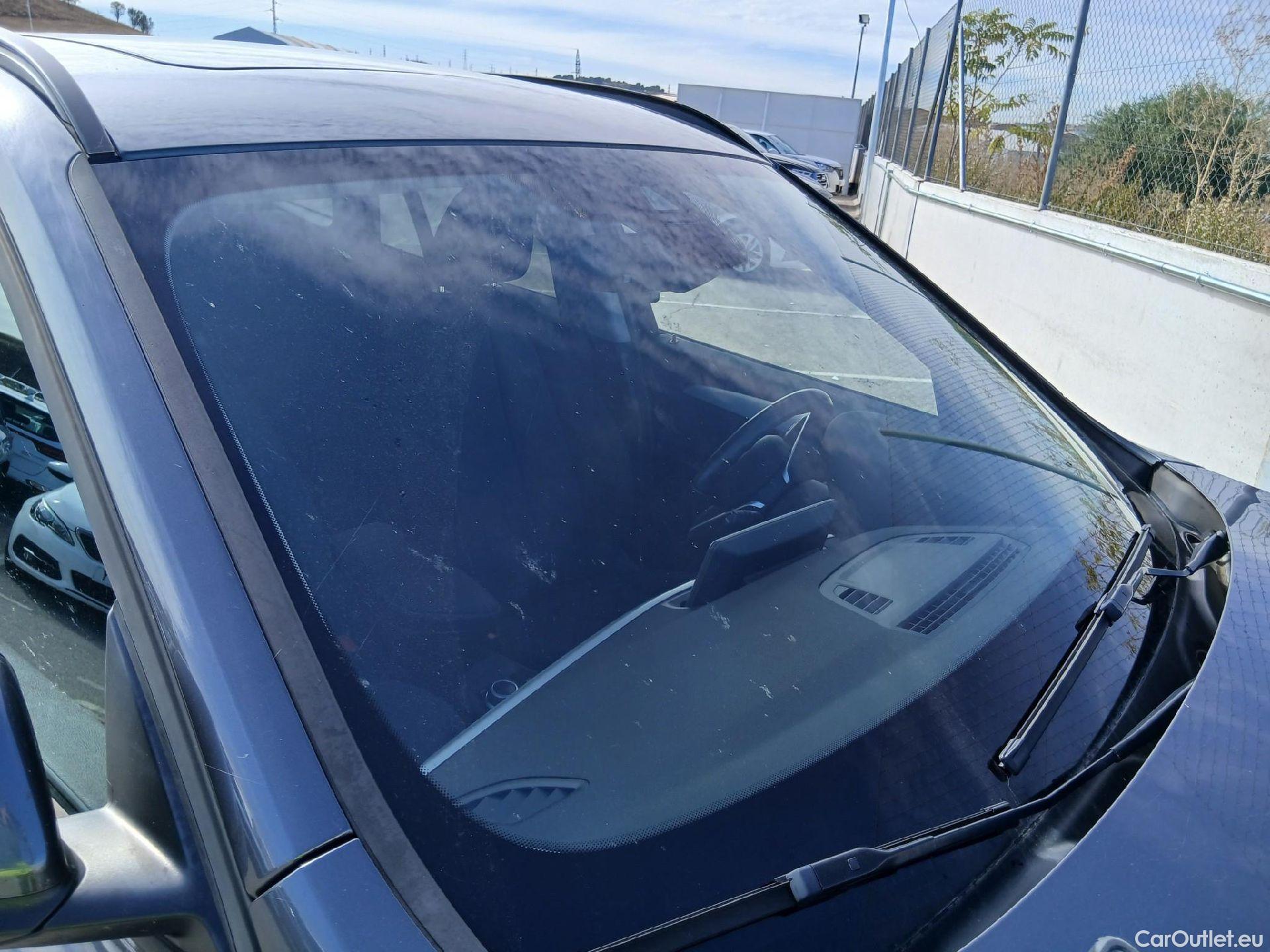  Bmw  X1 BMW  sDrive18i #1