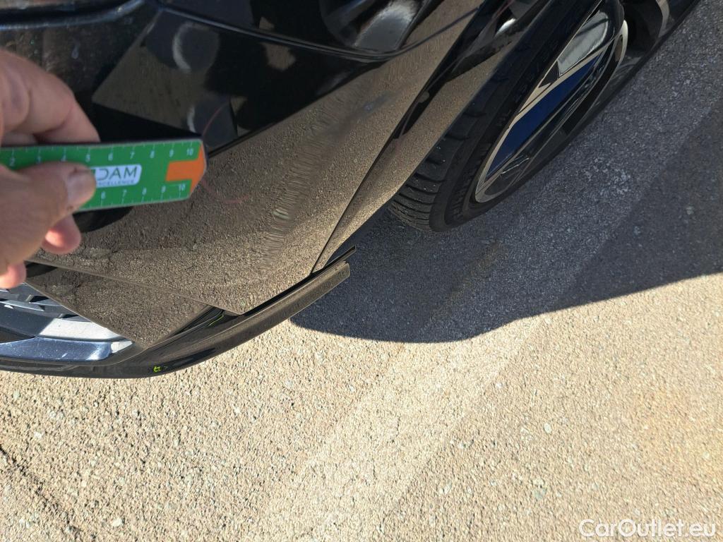  Audi  Q3 AUDI  Sportback / 2019 / 5P / todoterreno RS 2.5 TFSI quattro #16