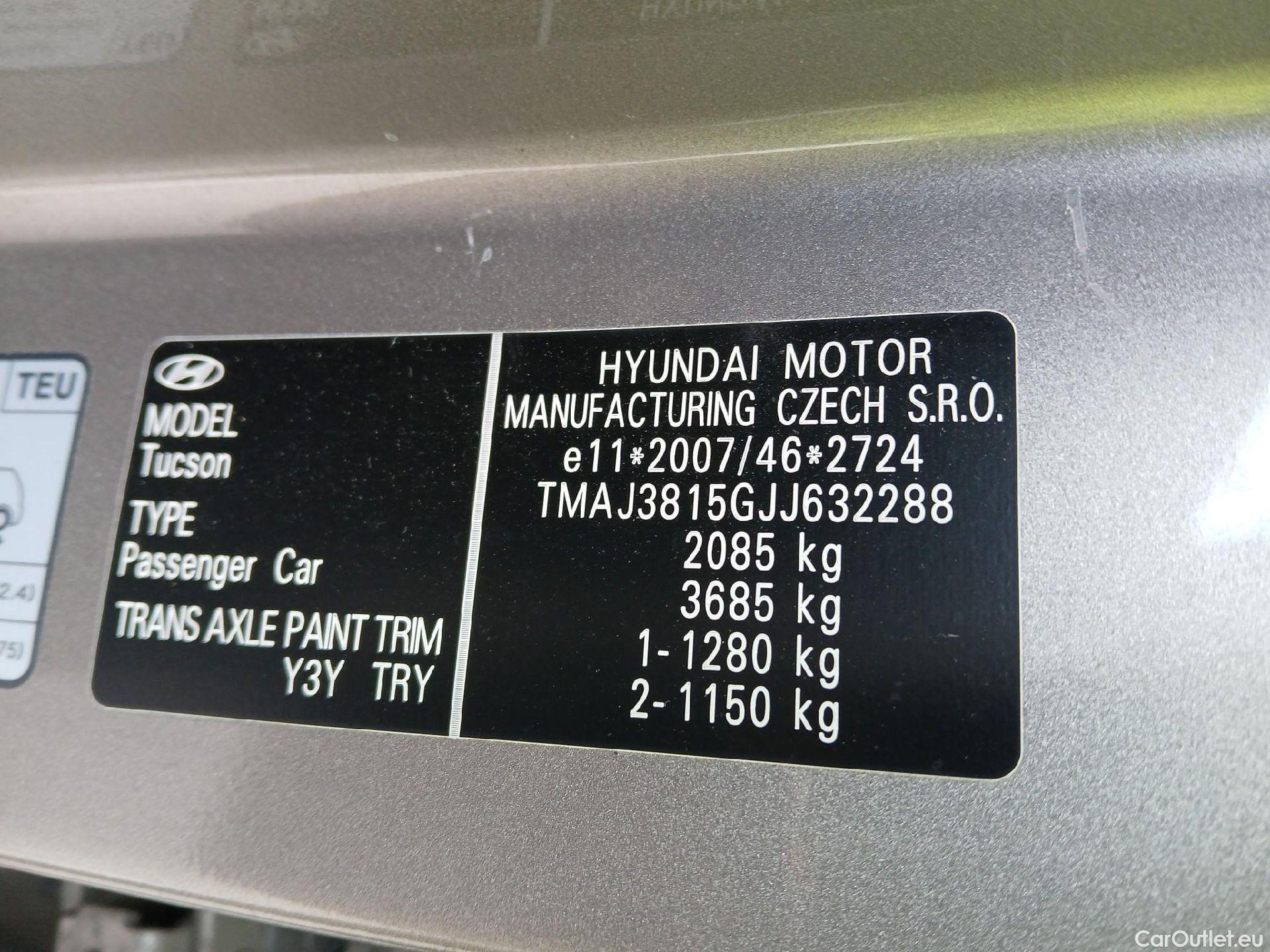 Hyundai  Tucson HYUNDAI  / 2015 / 5P / todoterreno 1.7 CRDi 104kW (141CV) BD Go! DCT 4x2(SP) #16