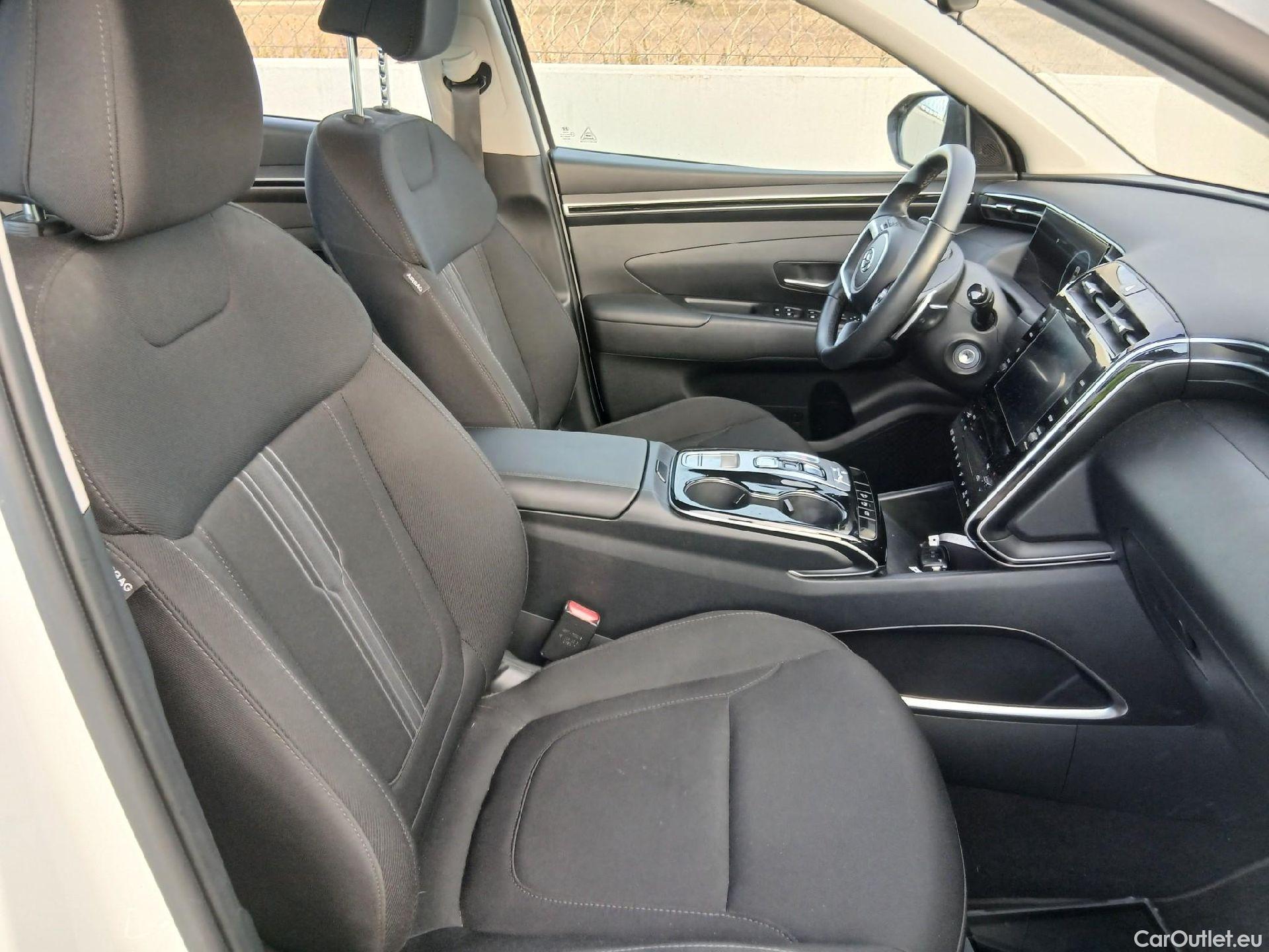 Hyundai  Tucson HYUNDAI  / 2020 / 5P / todoterreno 1.6 TGDI 169kW (230CV) HEV Maxx Auto #6