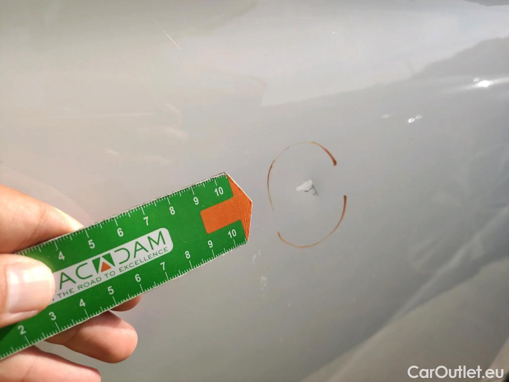 Hyundai  Tucson HYUNDAI  / 2018 / 5P / todoterreno 1.6 CRDI 100kW (136CV) 48V N-Line 4X2 #2