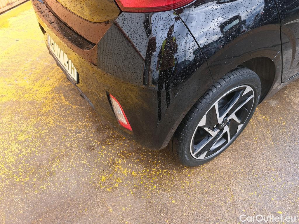 Hyundai  i10 HYUNDAI  / 2020 / 5P / berlina con portón 1.0 Tecno #20