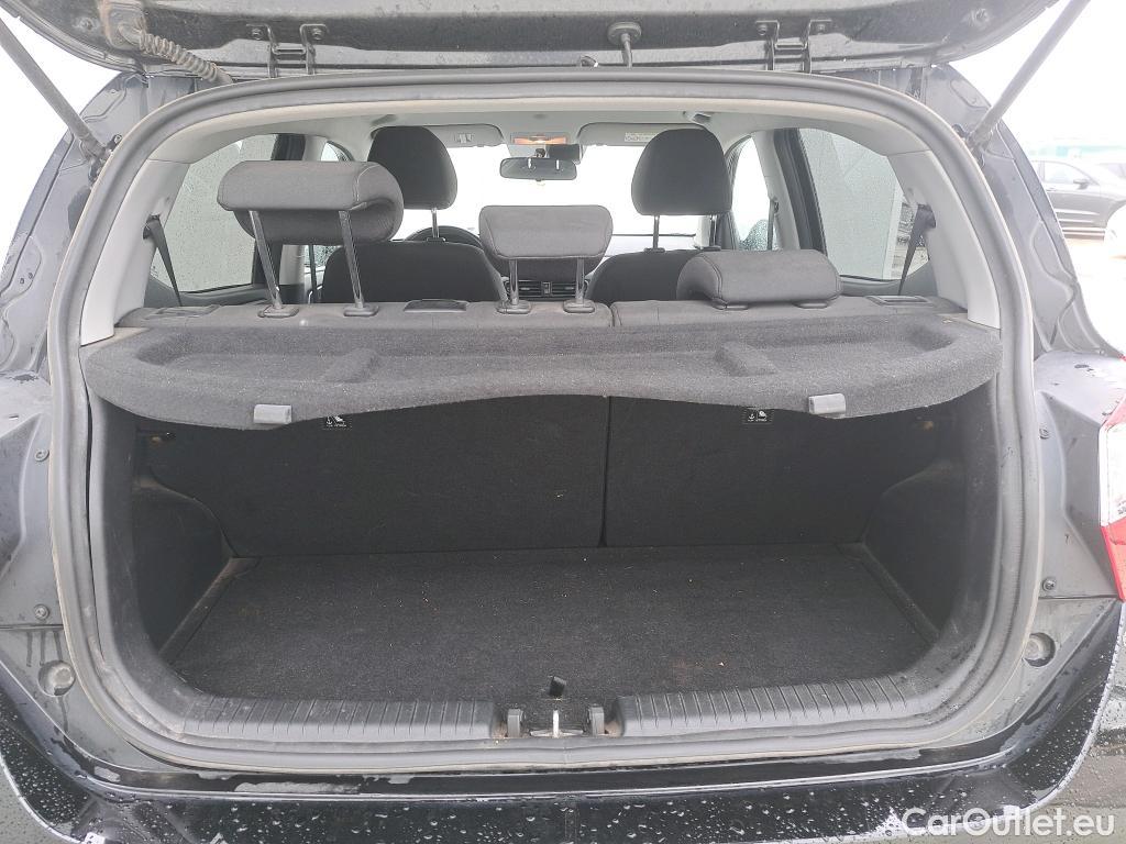 Hyundai  i10 HYUNDAI  / 2020 / 5P / berlina con portón 1.0 Tecno #8