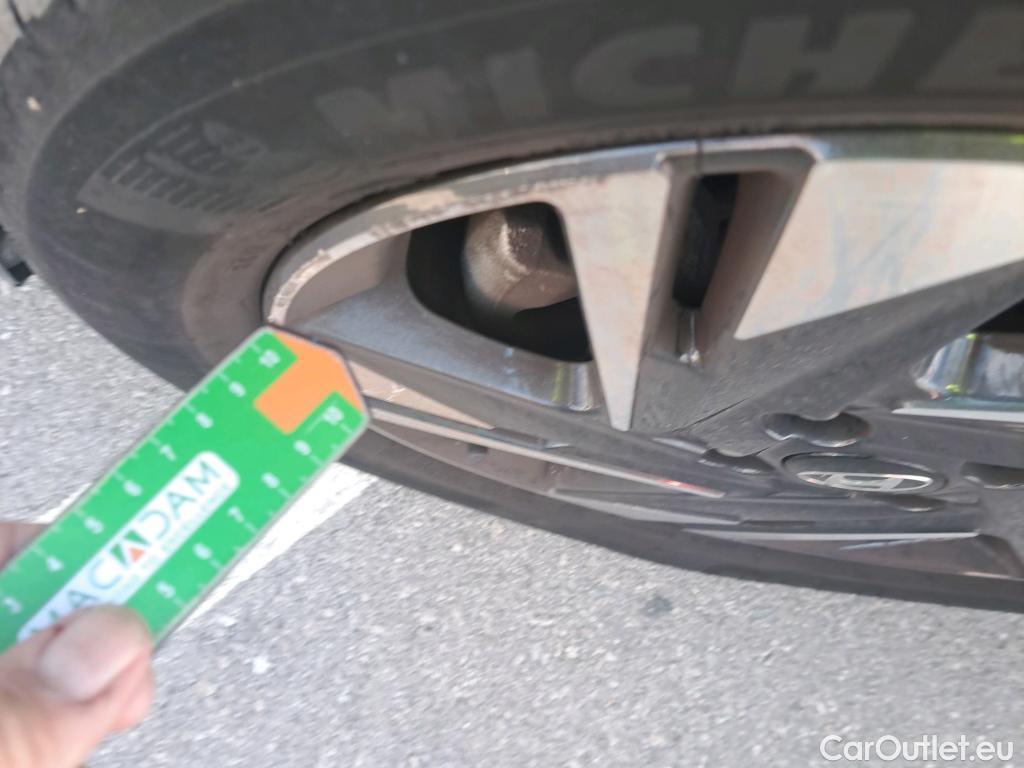  Hyundai  i20 HYUNDAI  / 2020 / 5P / berlina con portón 1.0 TGDI 74kW (100CV) 48V Klass #4