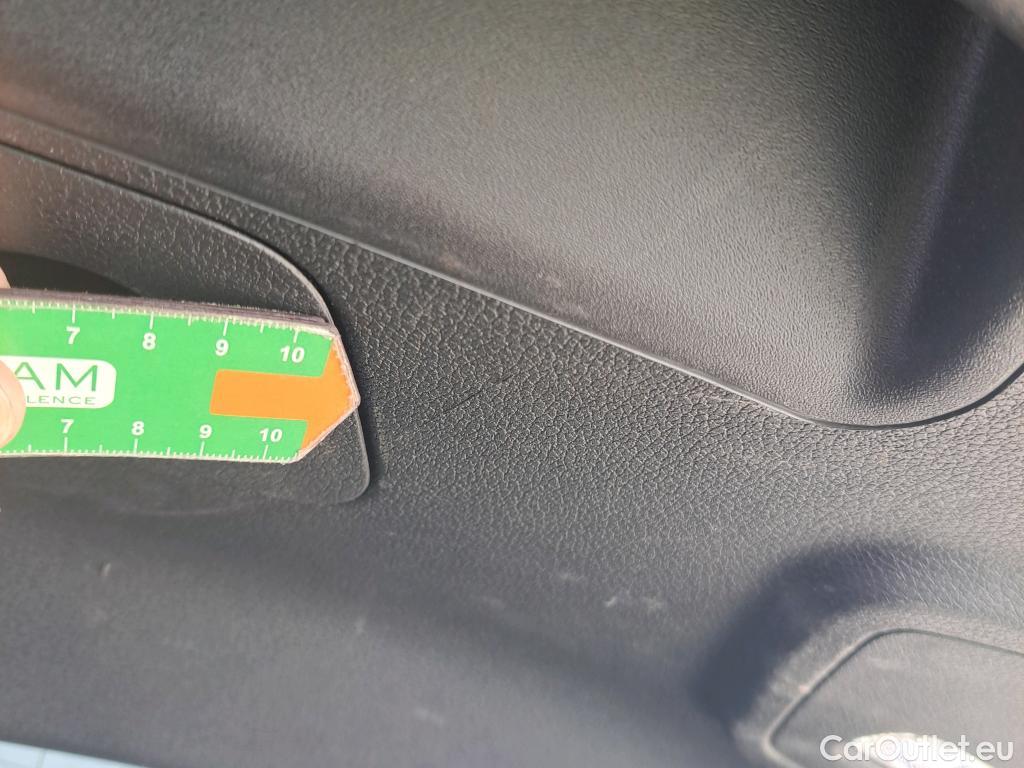  Audi  Q3 AUDI  Sportback / 2019 / 5P / todoterreno RS 2.5 TFSI quattro #12