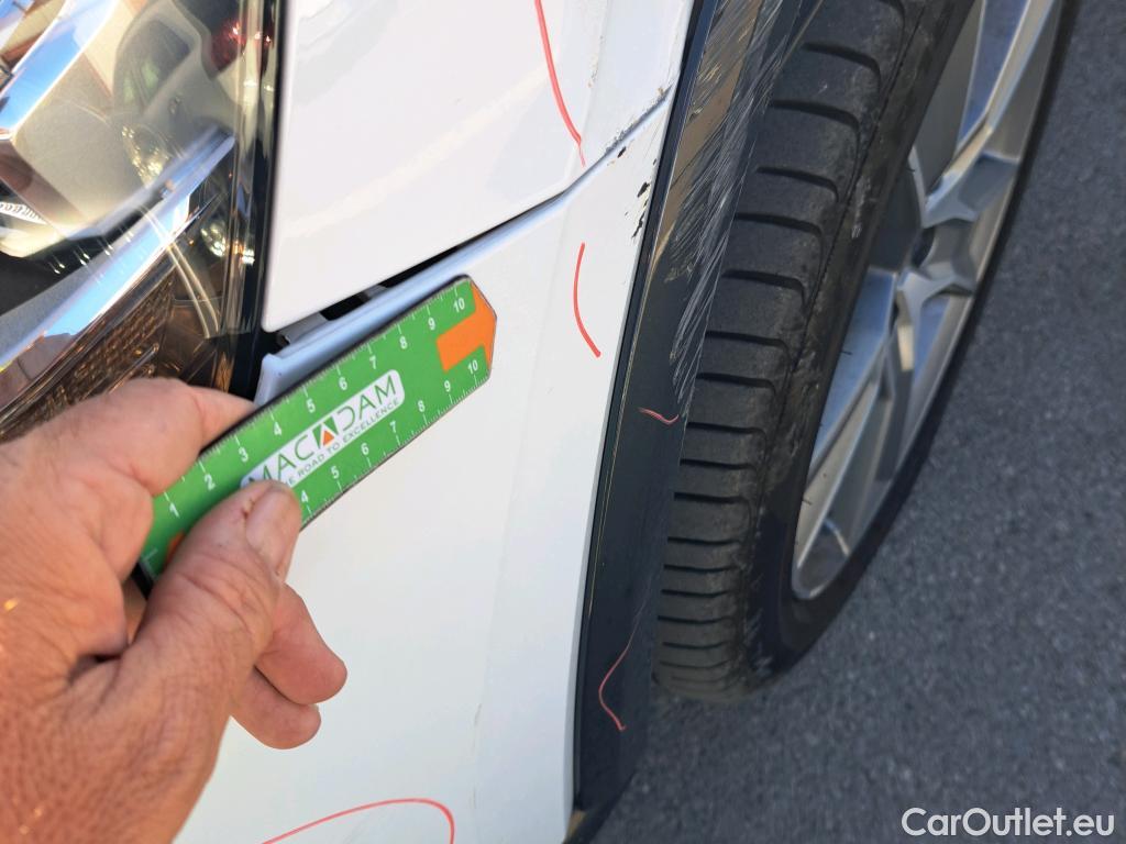  Audi  Q2 AUDI  / 2016 / 5P / todoterreno Design 35 TFSI 110kW (150CV) S tronic #18