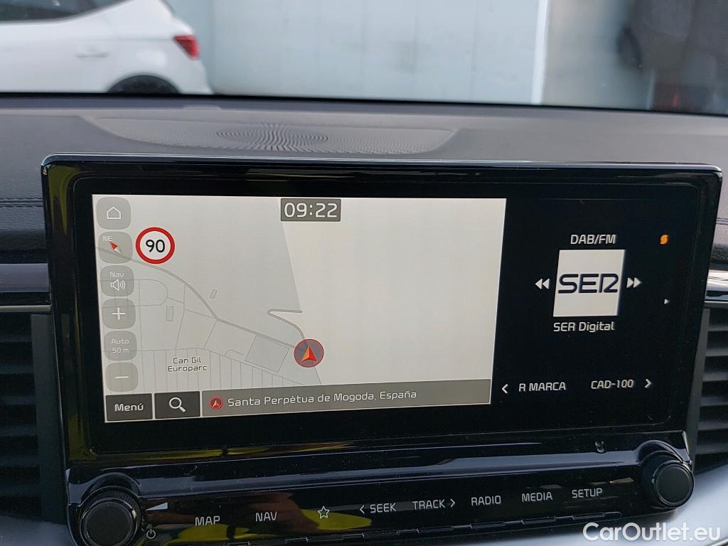 KIA  Cee'd KIA Ceed Tourer / 2021 / 5P / familiar Tourer 1.5 MHEV 103kW(140CV) GT Line DCT #12