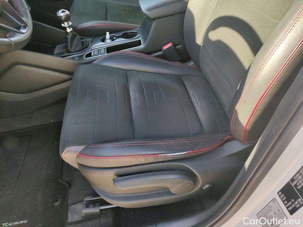 Hyundai  Tucson HYUNDAI  / 2018 / 5P / todoterreno 1.6 CRDI 100kW (136CV) 48V N-Line 4X2 #8