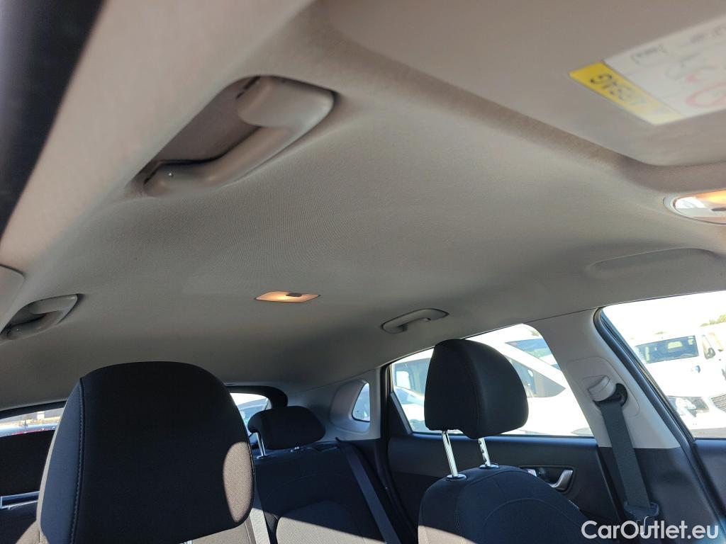 Hyundai  Konna HYUNDAI Kona / 2020 / 5P / todoterreno 1.6 GDI HEV Maxx DCT #12