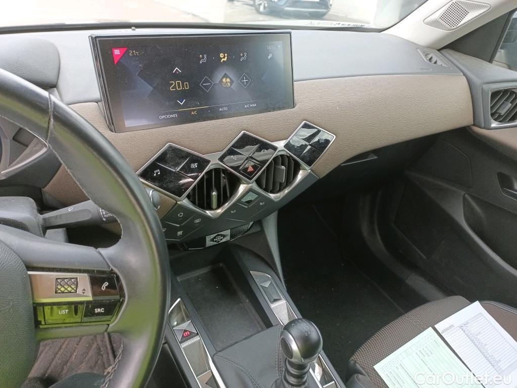 Citroen  DS3 DS DS 3 Crossback / 2018 / 5P / todoterreno PureTech 73 kW Manual SO CHIC #14