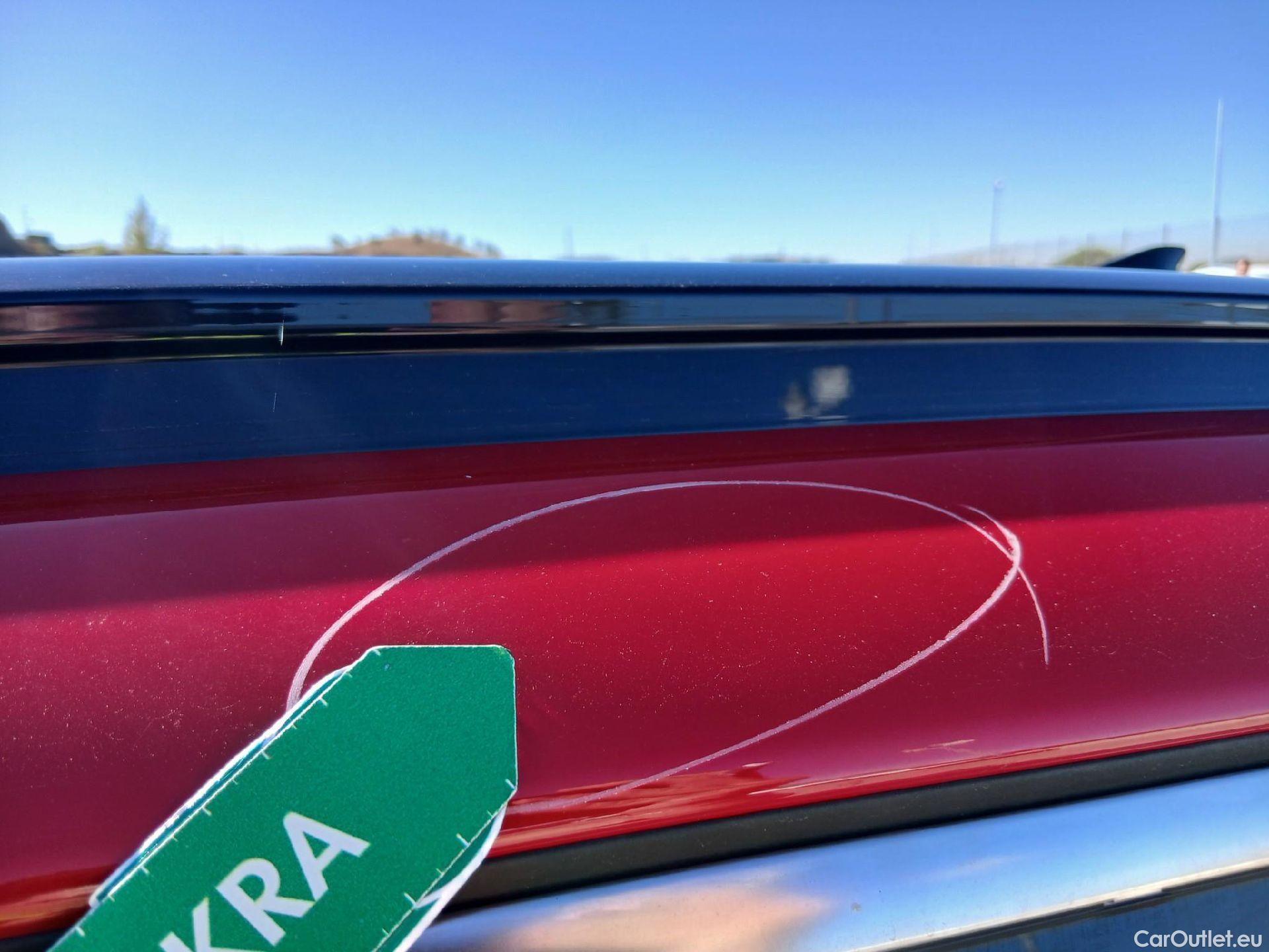 Hyundai  Tucson HYUNDAI  / 2020 / 5P / todoterreno 1.6 TGDI 169kW HEV Style Teal Auto #18