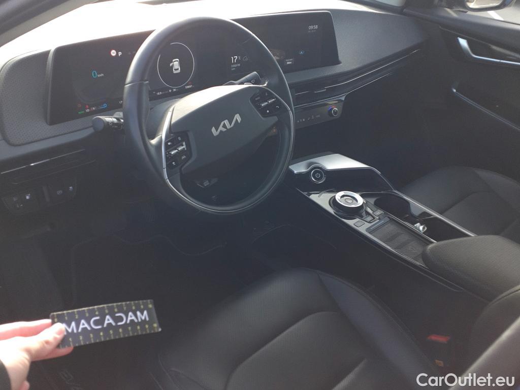 KIA  Ev6 KIA  / 2021 / 5P / todoterreno Air 77,4kWh 168kW RWD (Long Range) #35