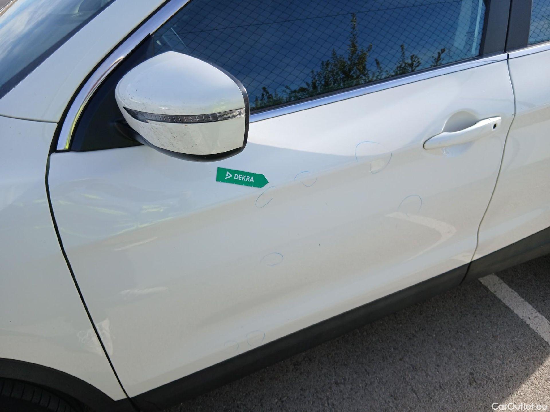 Nissan  Qashqai NISSAN  / 2017 / 5P / todoterreno DIG-T 103 kW (140 CV) E6D ACENTA #19