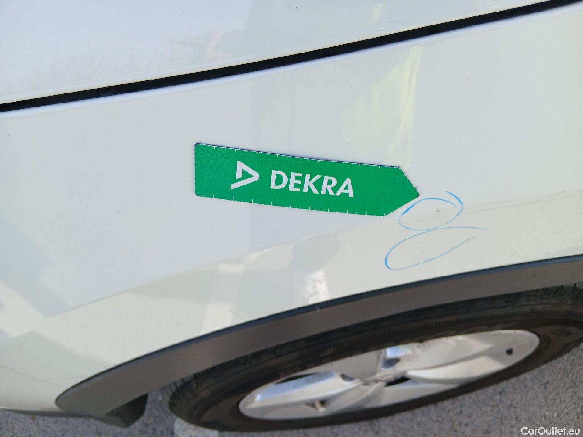 Nissan  Qashqai NISSAN  / 2017 / 5P / todoterreno DIG-T 103 kW (140 CV) E6D ACENTA #14