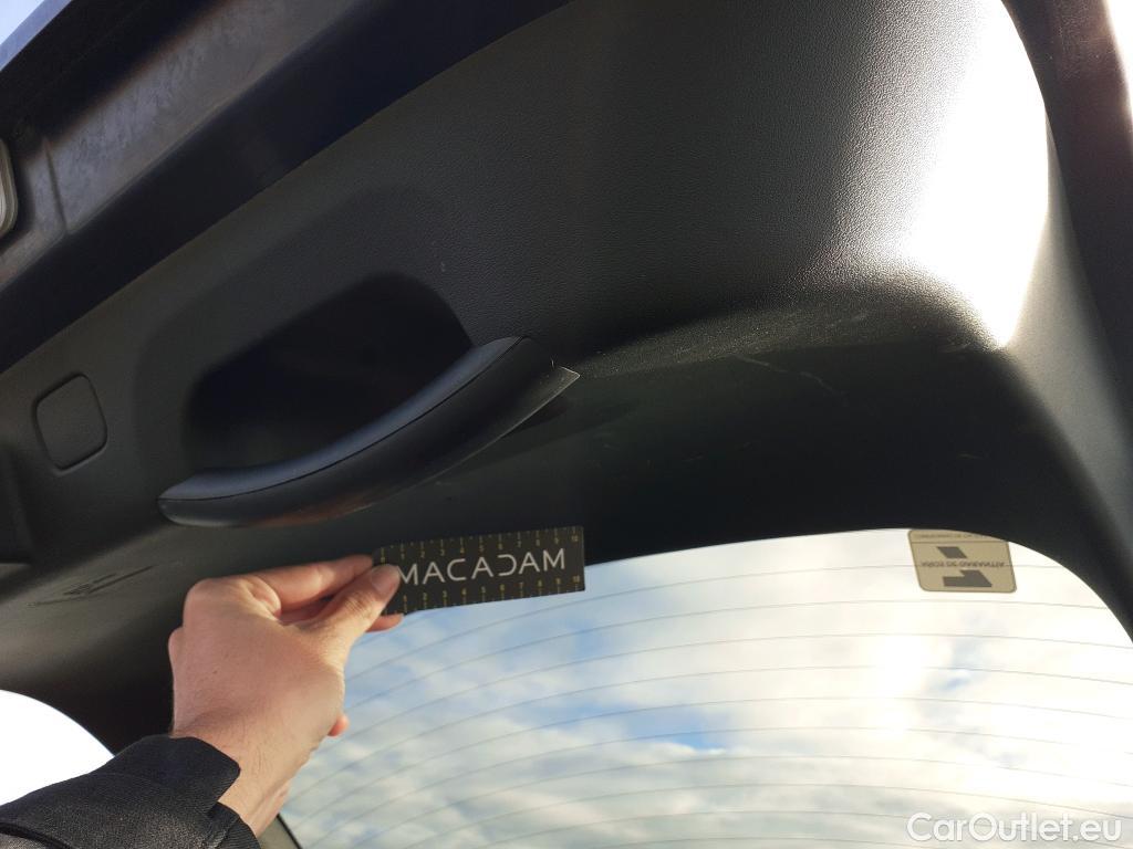 KIA  Ev6 KIA  / 2021 / 5P / todoterreno Air 77,4kWh 168kW RWD (Long Range) #21