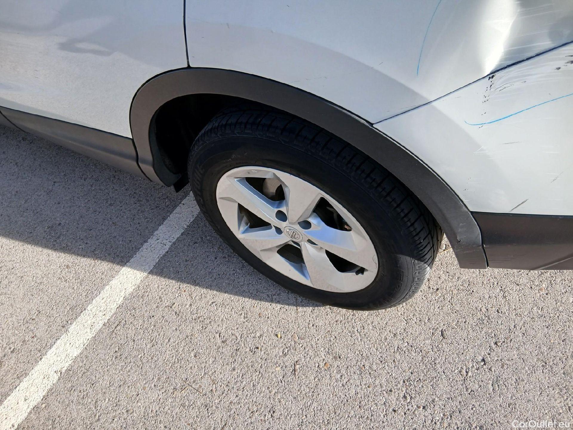 Nissan  Qashqai NISSAN  / 2017 / 5P / todoterreno DIG-T 103 kW (140 CV) E6D ACENTA #34