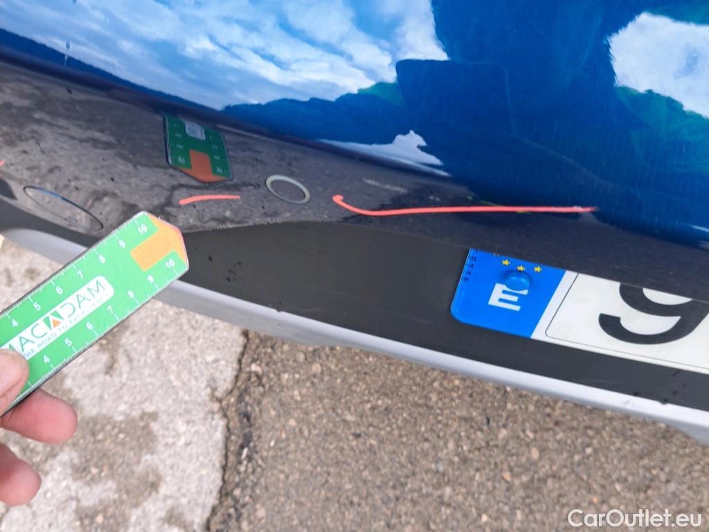 KIA  Niro KIA  / 2019 / 5P / crossover 1.6 GDi PHEV 104kW (141CV) Drive #11