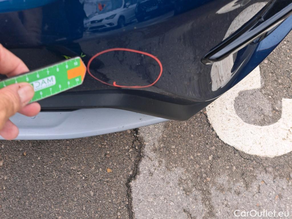 KIA  Niro KIA  / 2019 / 5P / crossover 1.6 GDi PHEV 104kW (141CV) Drive #8