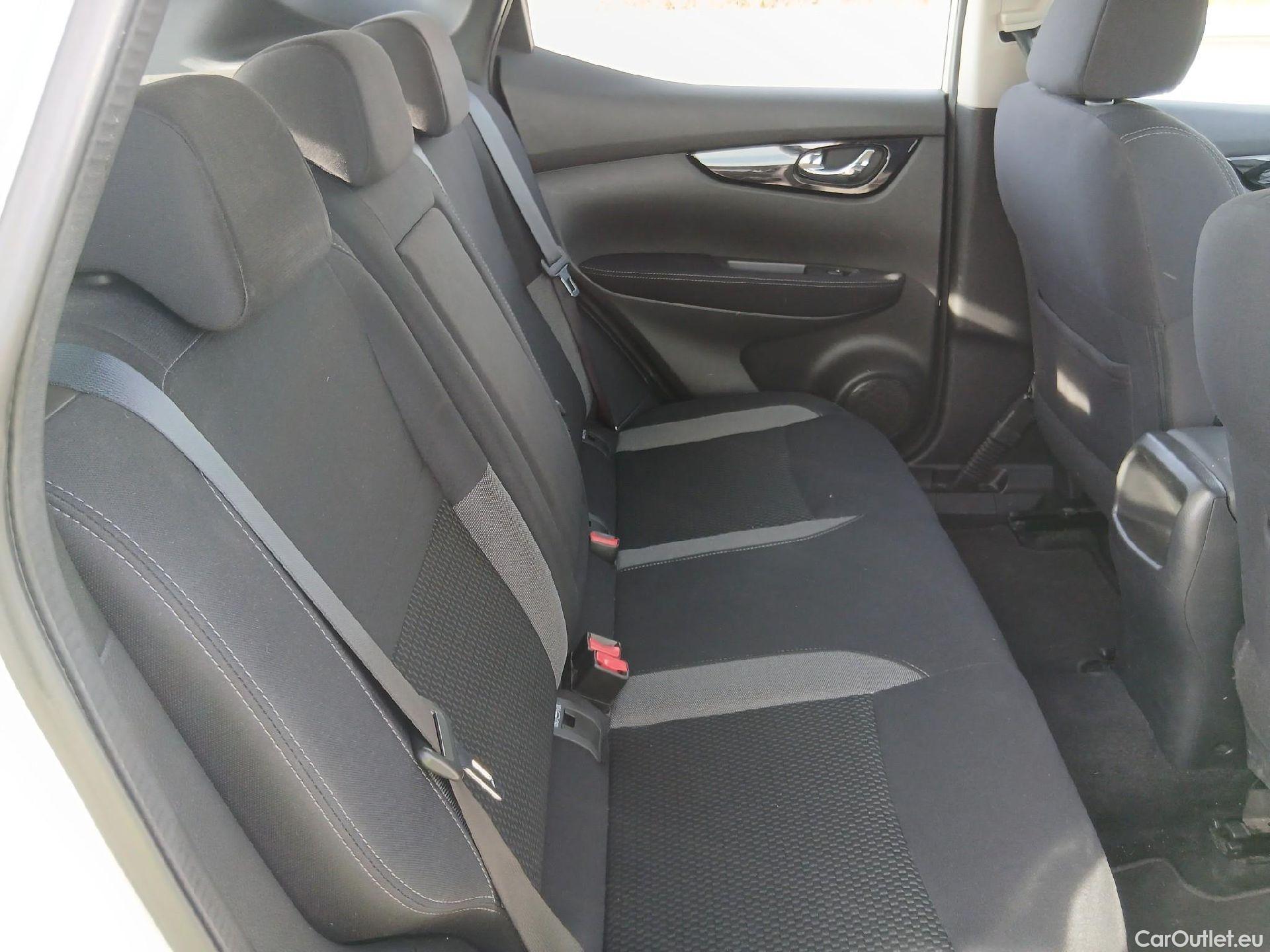 Nissan  Qashqai NISSAN  / 2017 / 5P / todoterreno DIG-T 103 kW (140 CV) E6D ACENTA #7