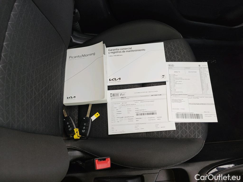 KIA  Picanto KIA  / 2020 / 5P / berlina con portón 1.0 DPi 49kW (67CV) Concept Pack Comfort #9
