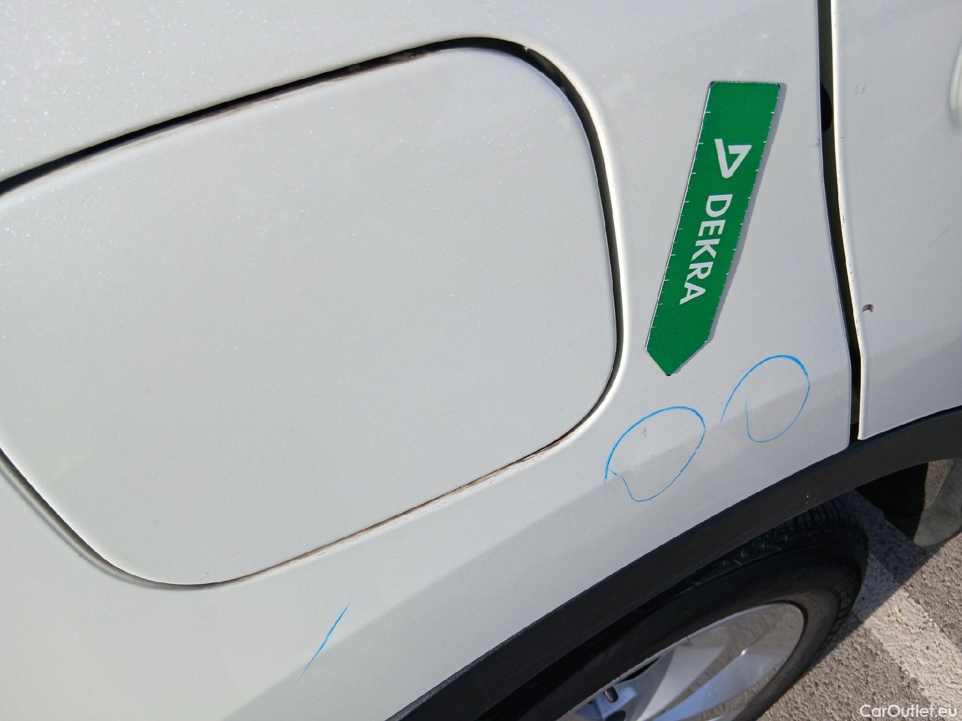 Nissan  Qashqai NISSAN  / 2017 / 5P / todoterreno DIG-T 103 kW (140 CV) E6D ACENTA #36