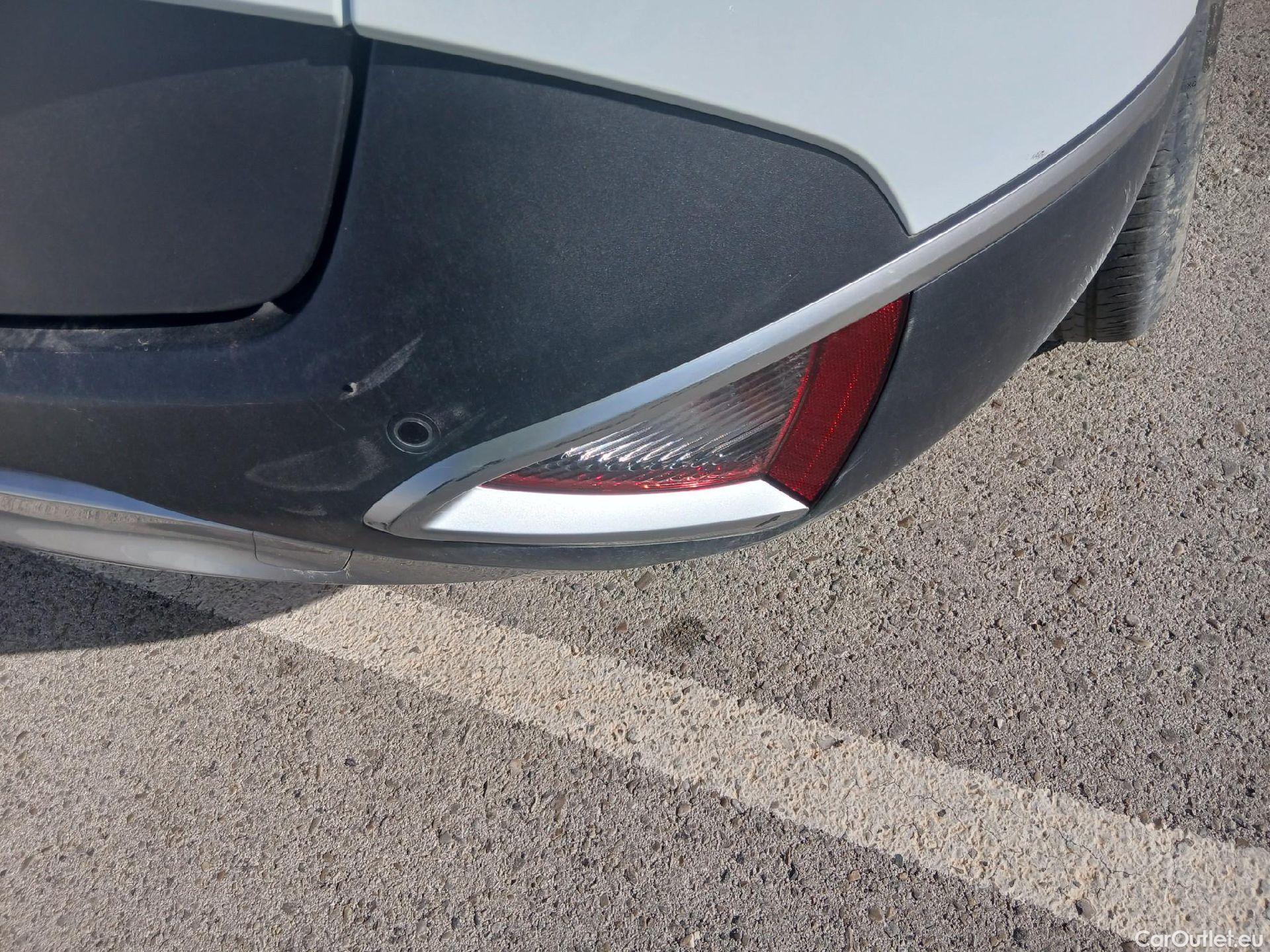  KIA  Sportage KIA  / 2022 / 5P / todoterreno 1.6 CRDi MHEV 100kW Business 4X4 DCT #22