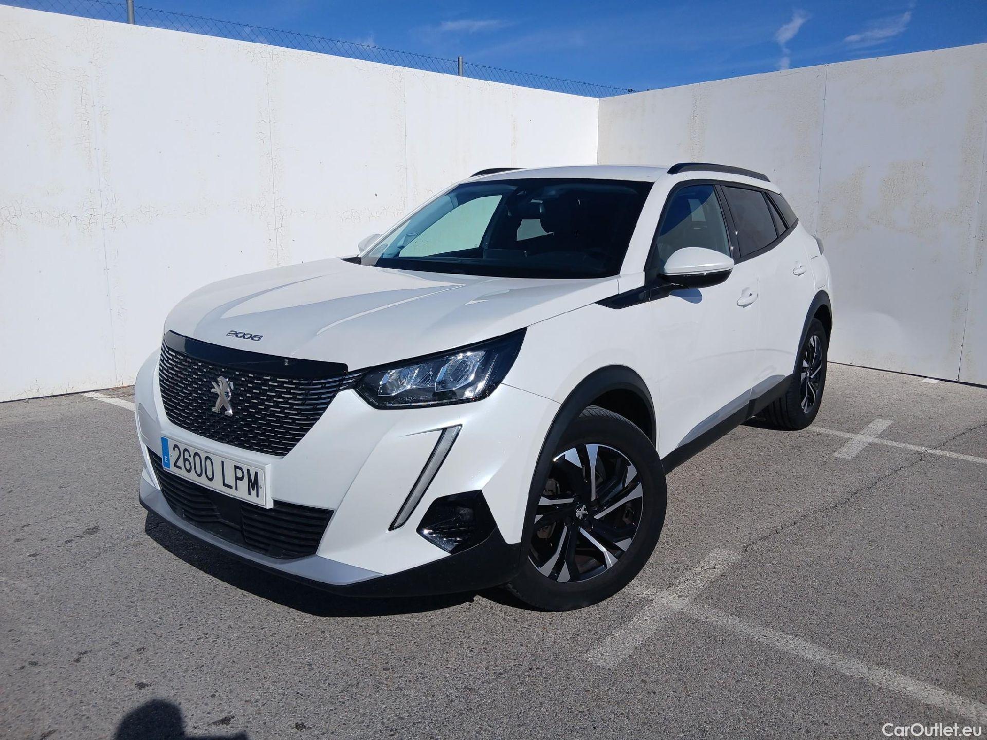 Peugeot  2008 PEUGEOT  / 2019 / 5P / todoterreno Allure Pack Puretech 130 S&S EAT8 #1