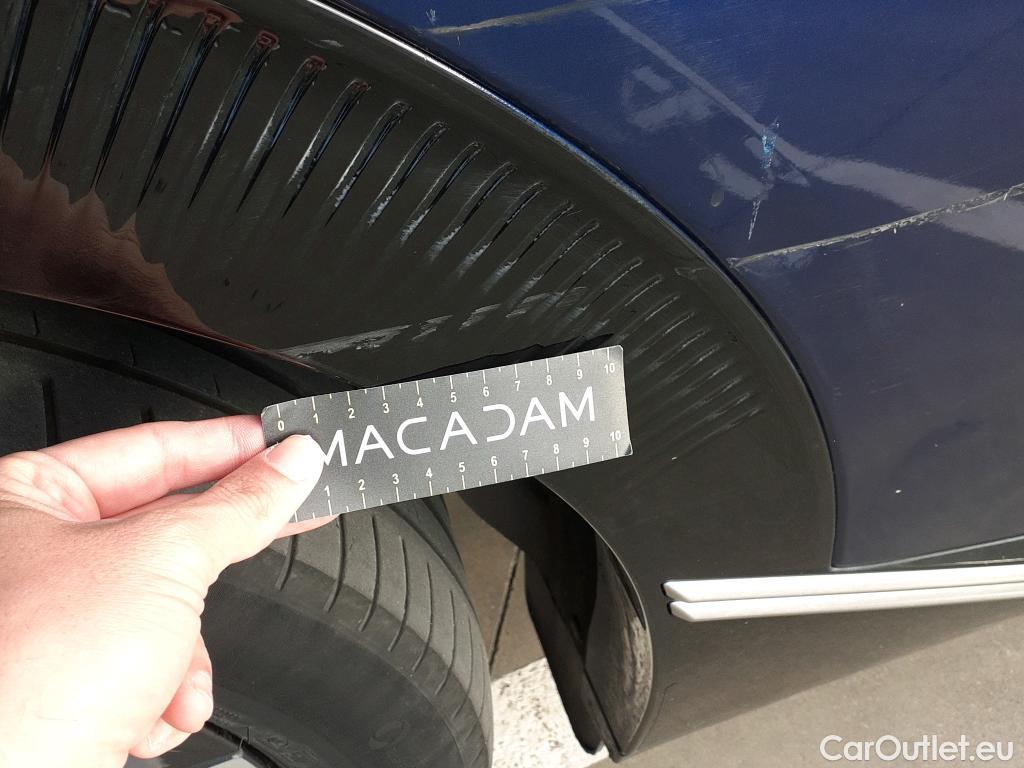 KIA  Ev6 KIA  / 2021 / 5P / todoterreno Air 77,4kWh 168kW RWD (Long Range) #30