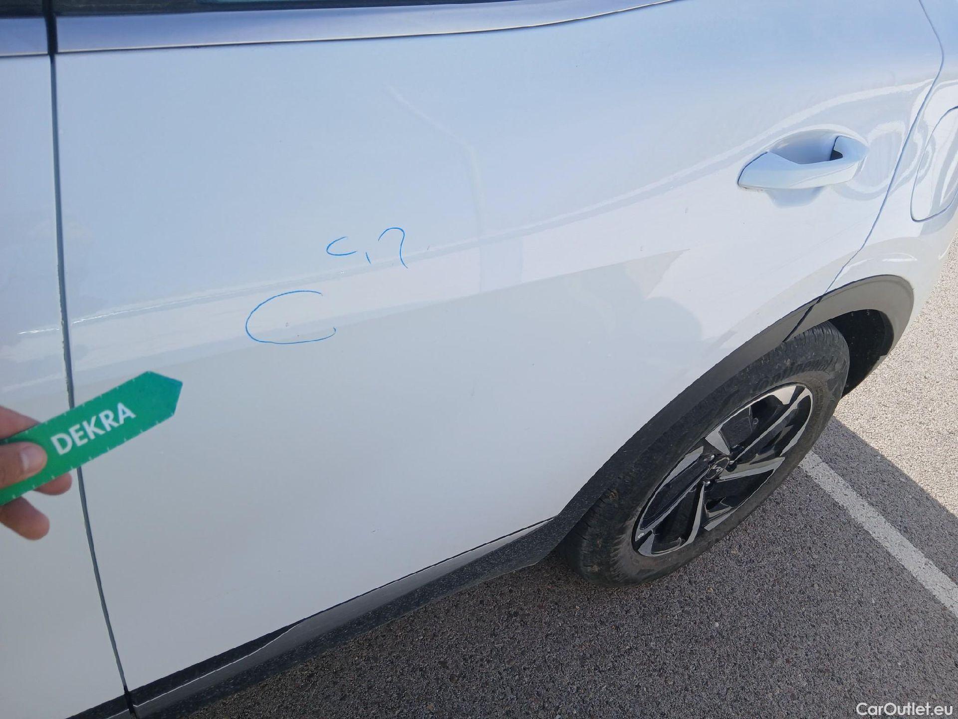  KIA  Sportage KIA  / 2022 / 5P / todoterreno 1.6 CRDi MHEV 100kW Business 4X4 DCT #15