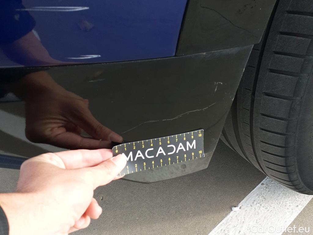 KIA  Ev6 KIA  / 2021 / 5P / todoterreno Air 77,4kWh 168kW RWD (Long Range) #18