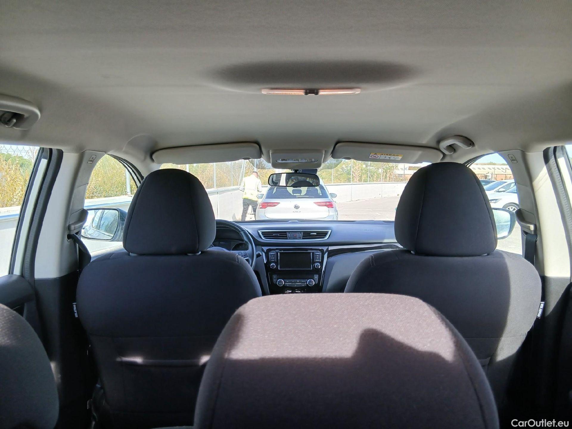 Nissan  Qashqai NISSAN  / 2017 / 5P / todoterreno DIG-T 103 kW (140 CV) E6D ACENTA #10