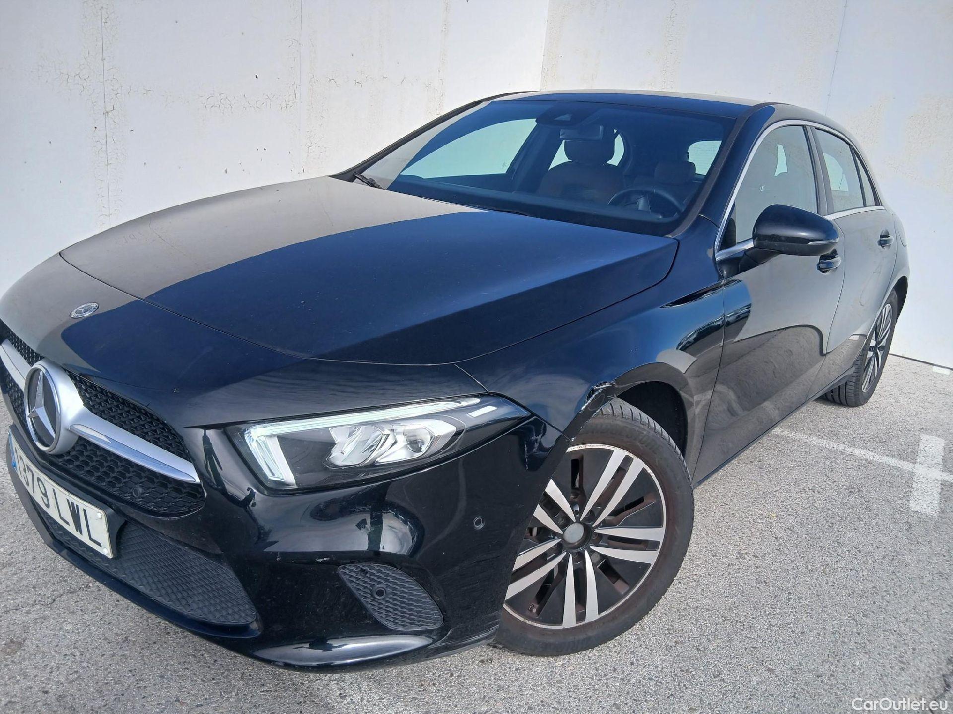 Mercedes  A-Klasse MERCEDES-BENZ Clase A / 2018 / 5P / berlina con portón A 250 e #1