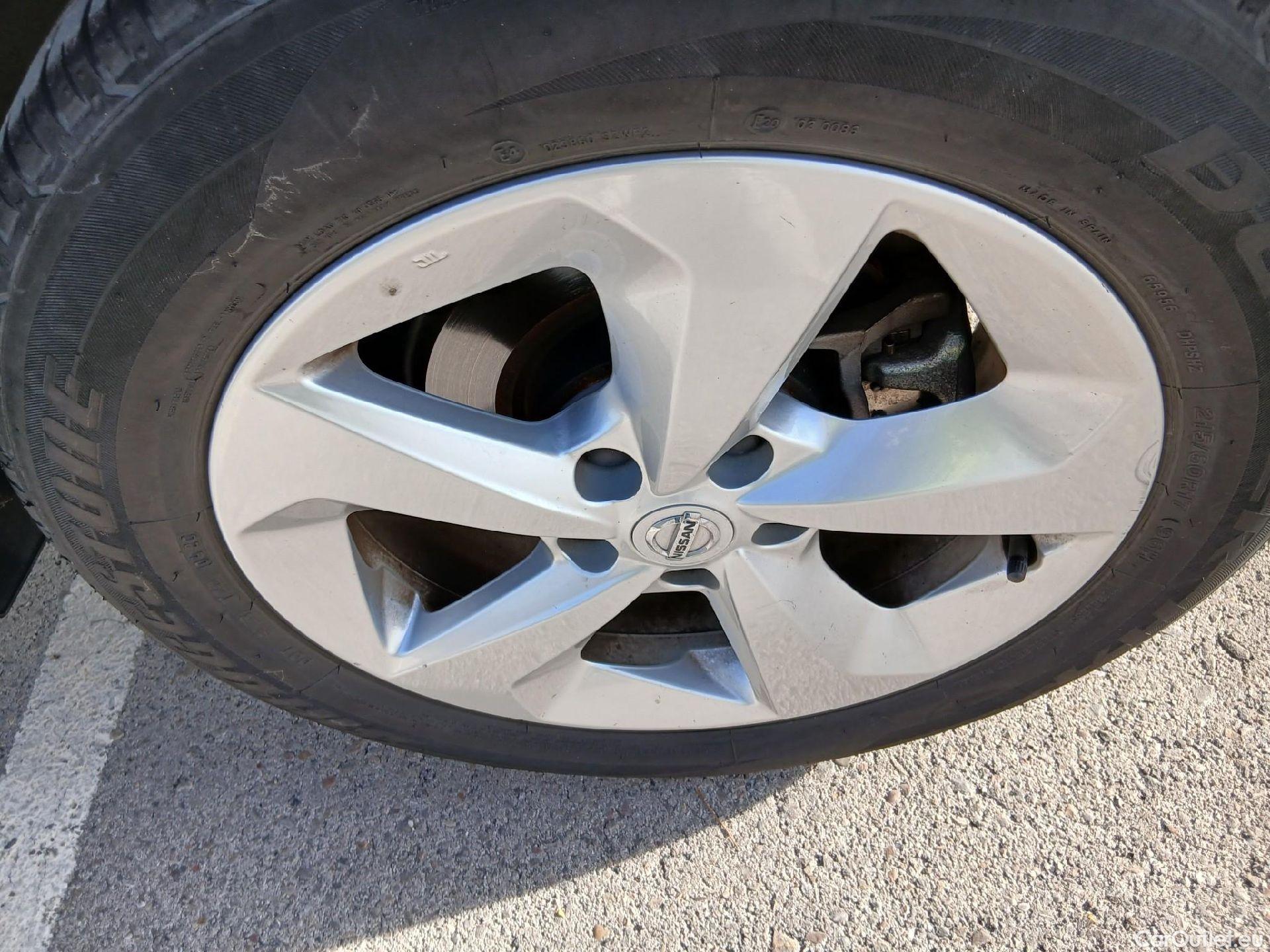 Nissan  Qashqai NISSAN  / 2017 / 5P / todoterreno DIG-T 103 kW (140 CV) E6D ACENTA #26