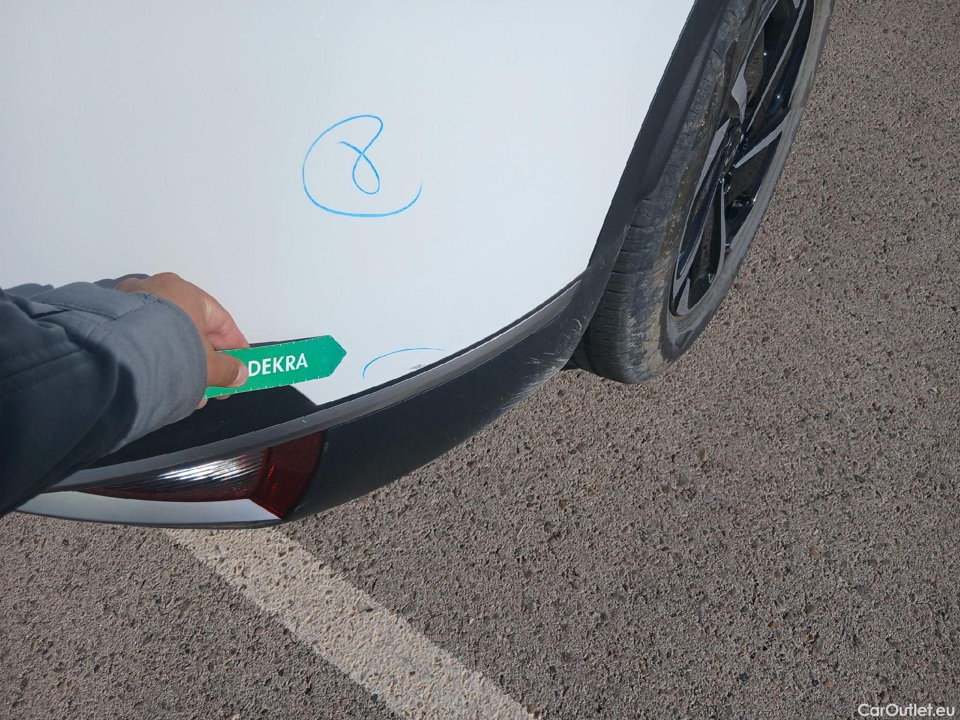  KIA  Sportage KIA  / 2022 / 5P / todoterreno 1.6 CRDi MHEV 100kW Business 4X4 DCT #27