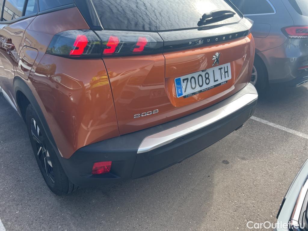  Peugeot  2008 PEUGEOT  / 2019 / 5P / todoterreno Allure BlueHDI 130 S&S EAT8 #20
