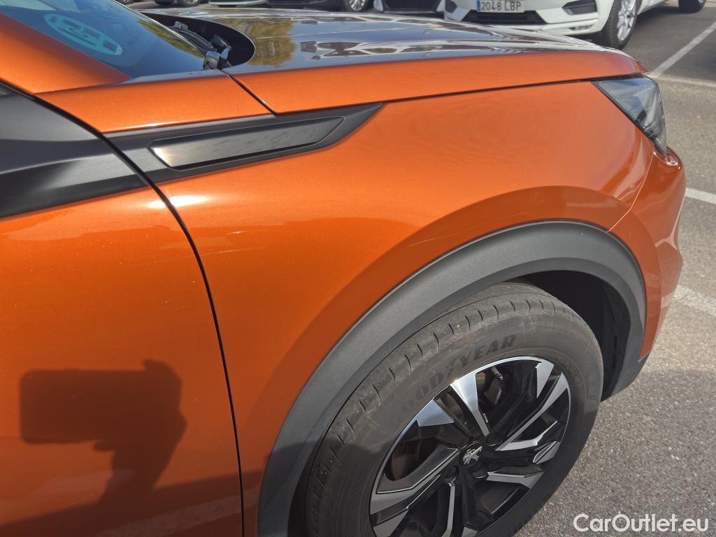  Peugeot  2008 PEUGEOT  / 2019 / 5P / todoterreno Allure BlueHDI 130 S&S EAT8 #18