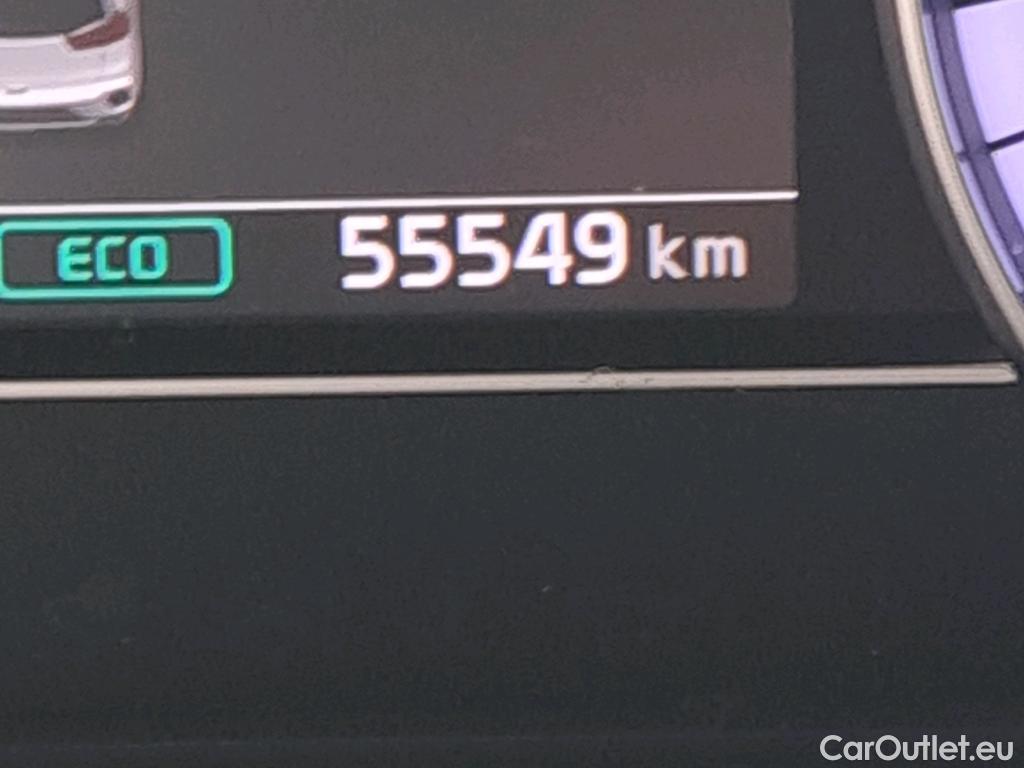 KIA  Niro KIA  / 2019 / 5P / crossover 1.6 GDi PHEV 104kW (141CV) Drive #5