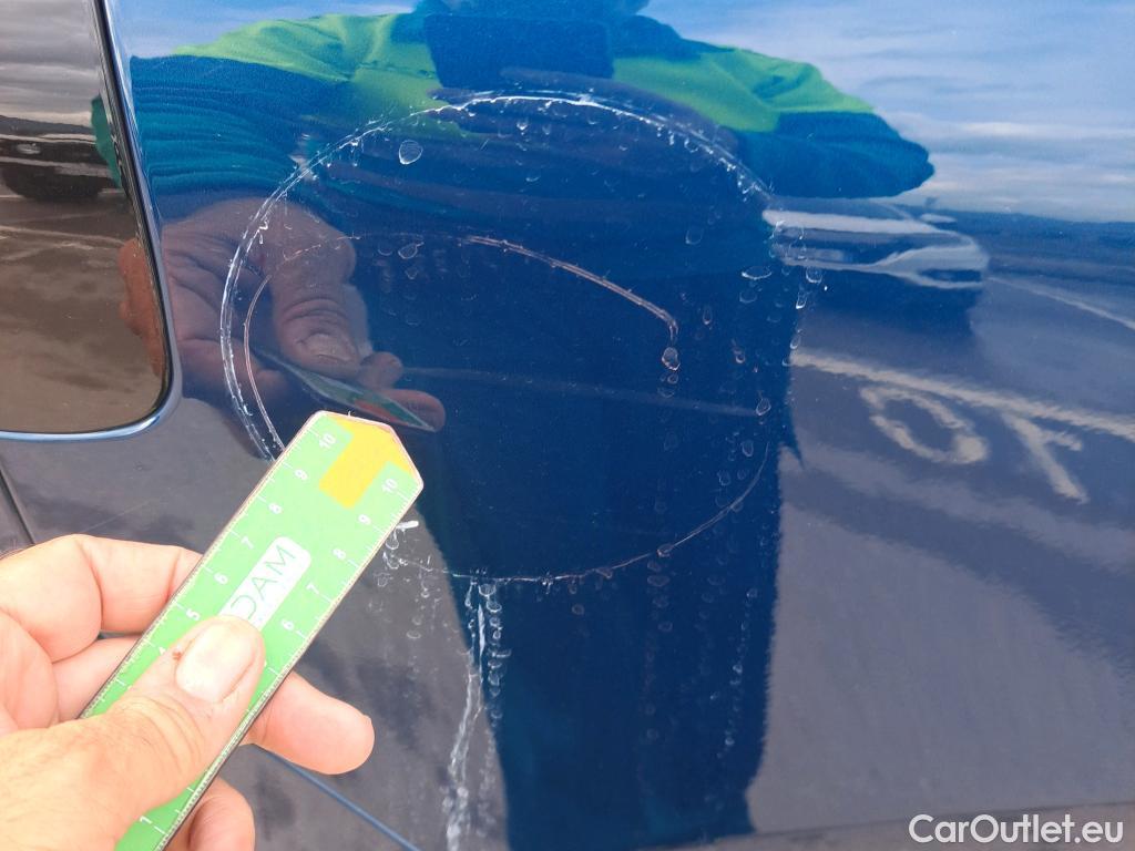 KIA  Niro KIA  / 2019 / 5P / crossover 1.6 GDi PHEV 104kW (141CV) Drive #22