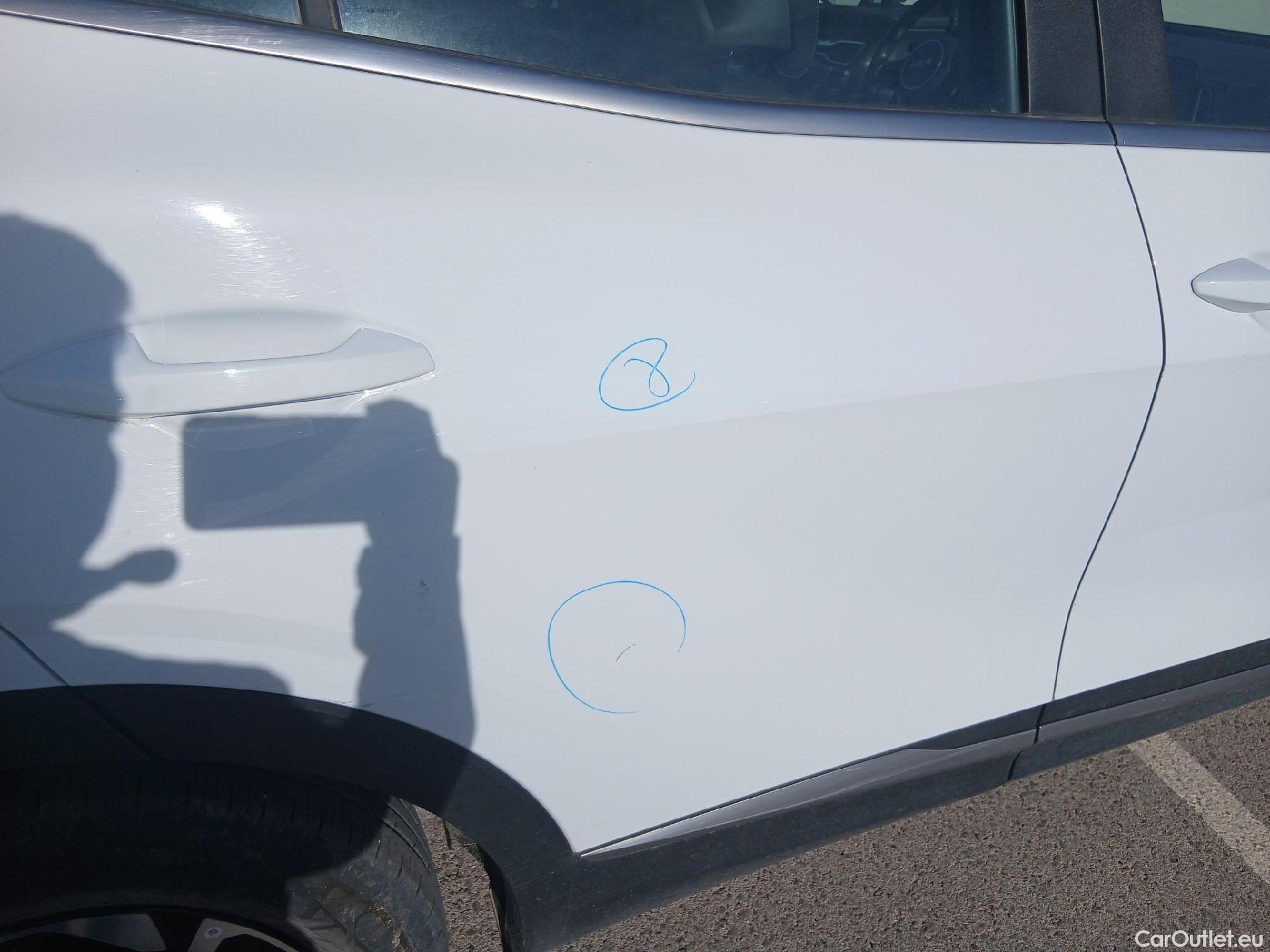  KIA  Sportage KIA  / 2022 / 5P / todoterreno 1.6 CRDi MHEV 100kW Business 4X4 DCT #31