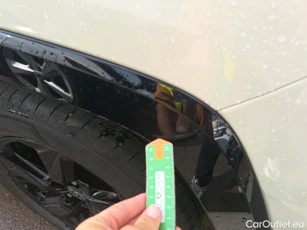 Toyota  RAV4 TOYOTA  / 2018 / 5P / todoterreno 2.5l 220H Feel! #33