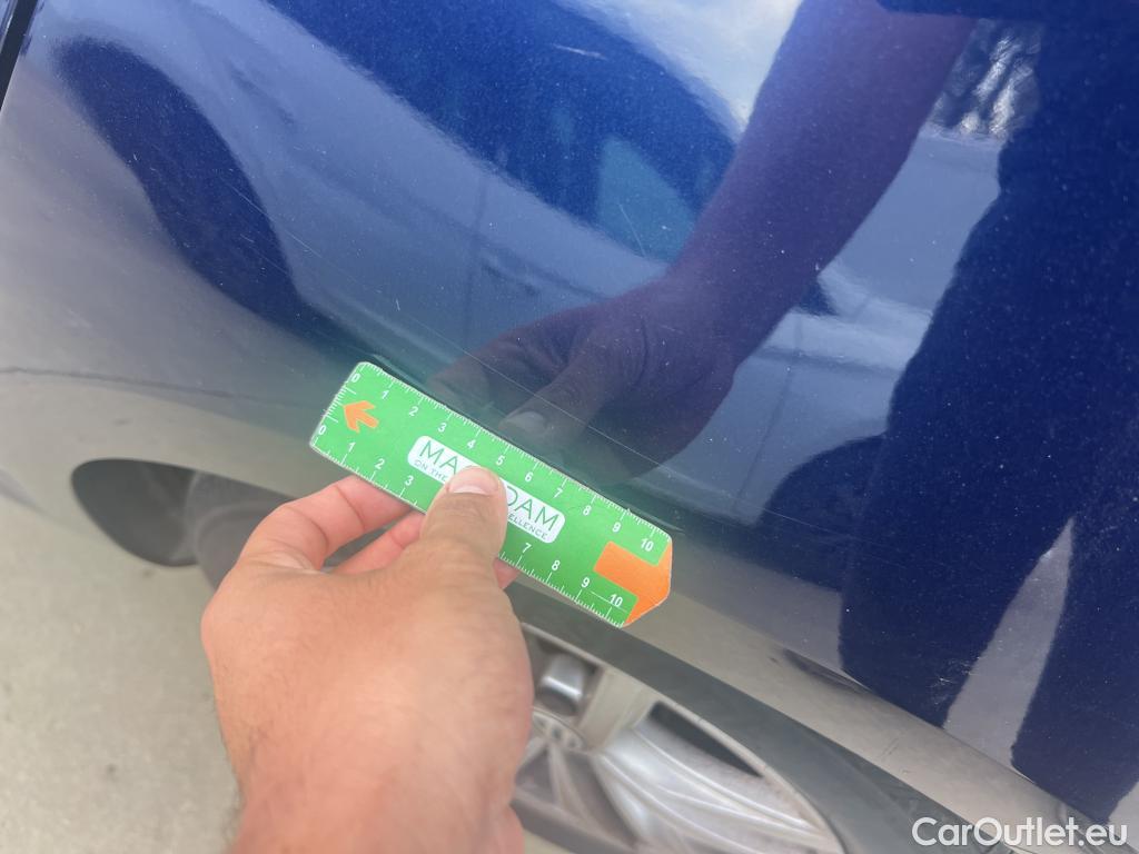 Volkswagen  Golf  VOLKSWAGEN / 2016 / 5P / familiar Last Edition 1.5 TSI 96kW(130CV) Variant #17