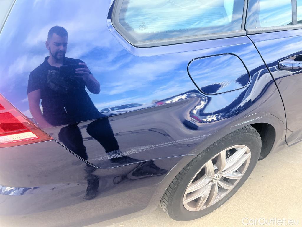 Volkswagen  Golf  VOLKSWAGEN / 2016 / 5P / familiar Last Edition 1.5 TSI 96kW(130CV) Variant #3