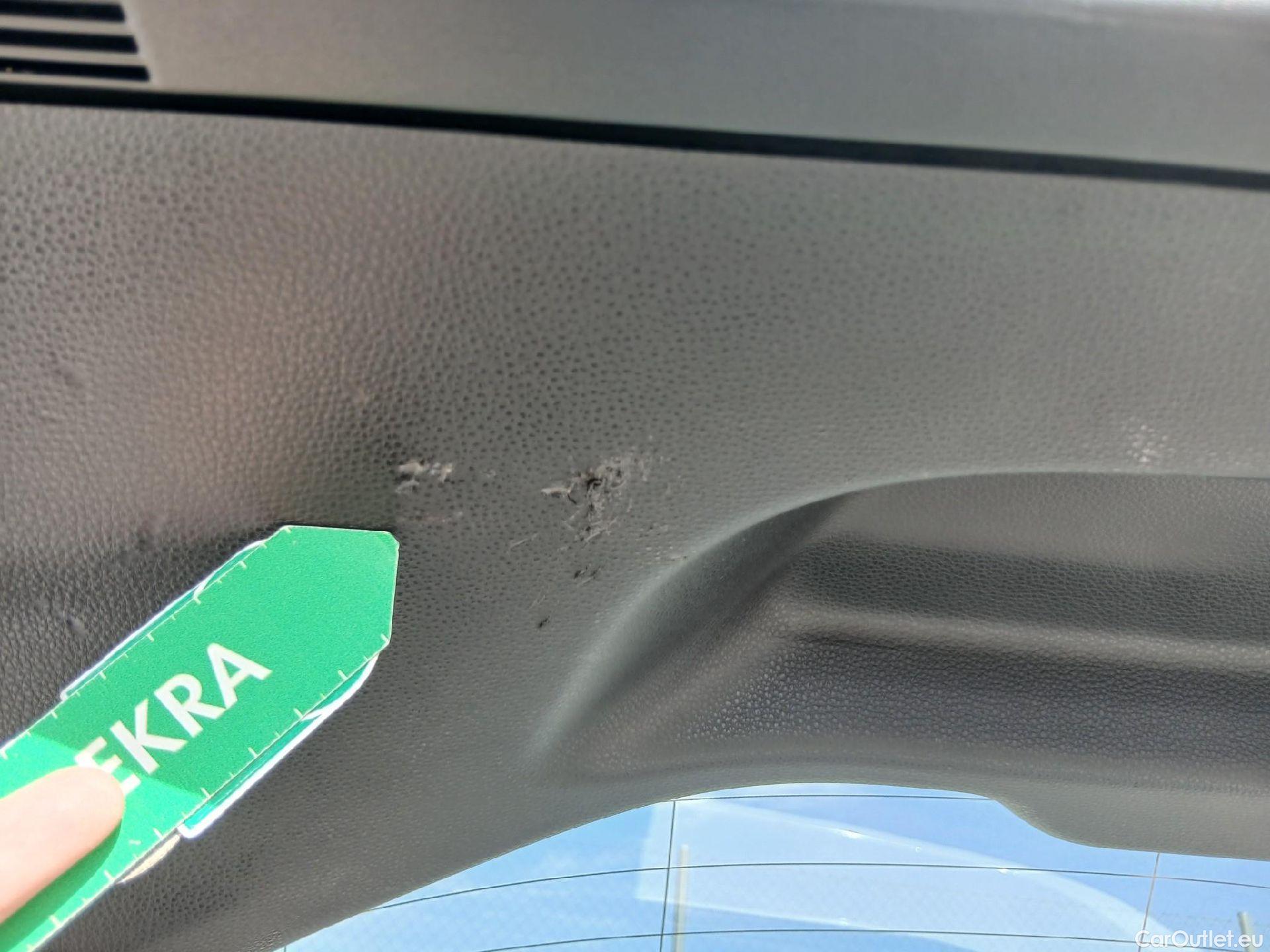 Toyota  Corolla TOYOTA  / 2020 / 5P / berlina con portón 1.8 125H STYLE E-CVT #2